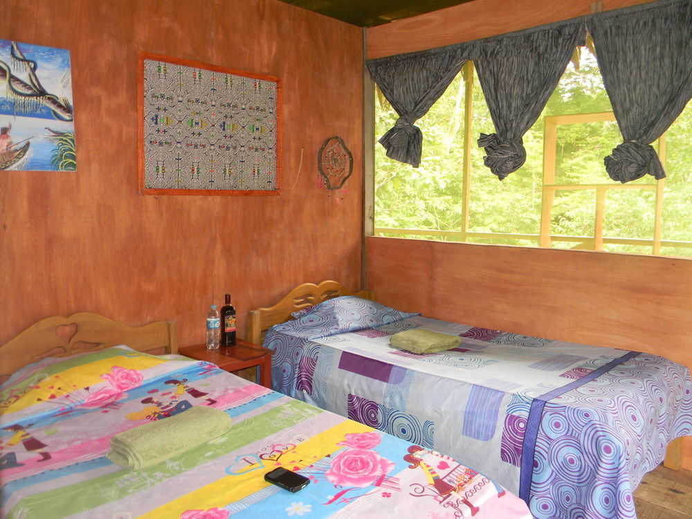 Jacamar Lodge Expeditions อีกีโตส ภายนอก รูปภาพ