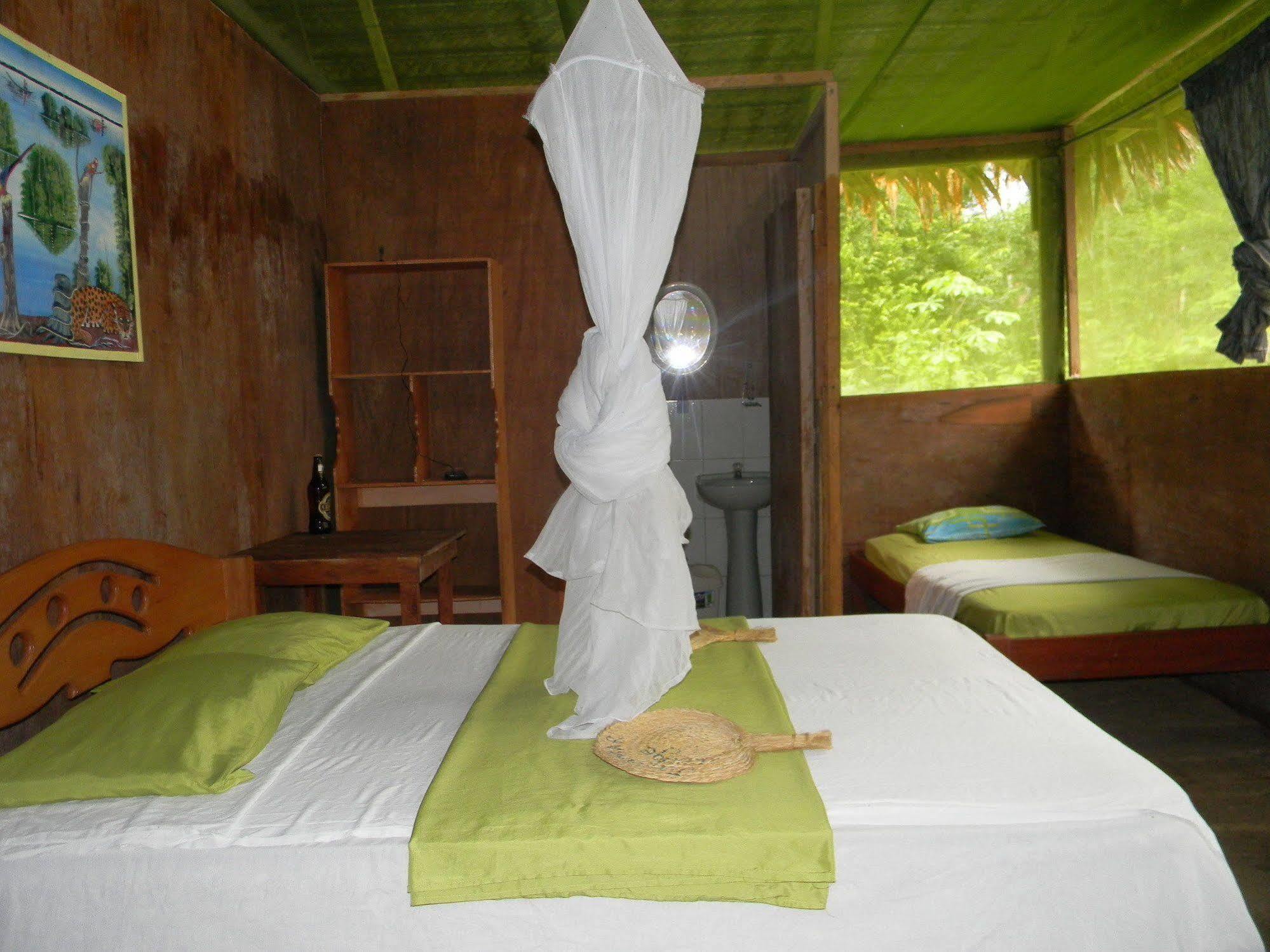 Jacamar Lodge Expeditions อีกีโตส ภายนอก รูปภาพ