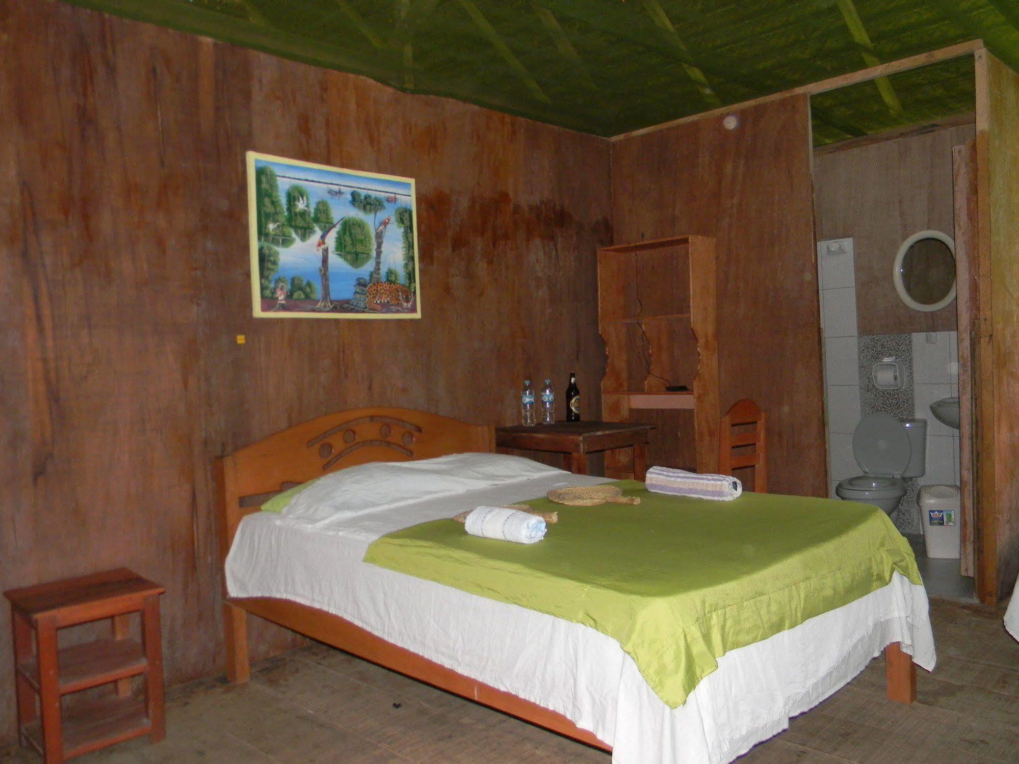 Jacamar Lodge Expeditions อีกีโตส ภายนอก รูปภาพ
