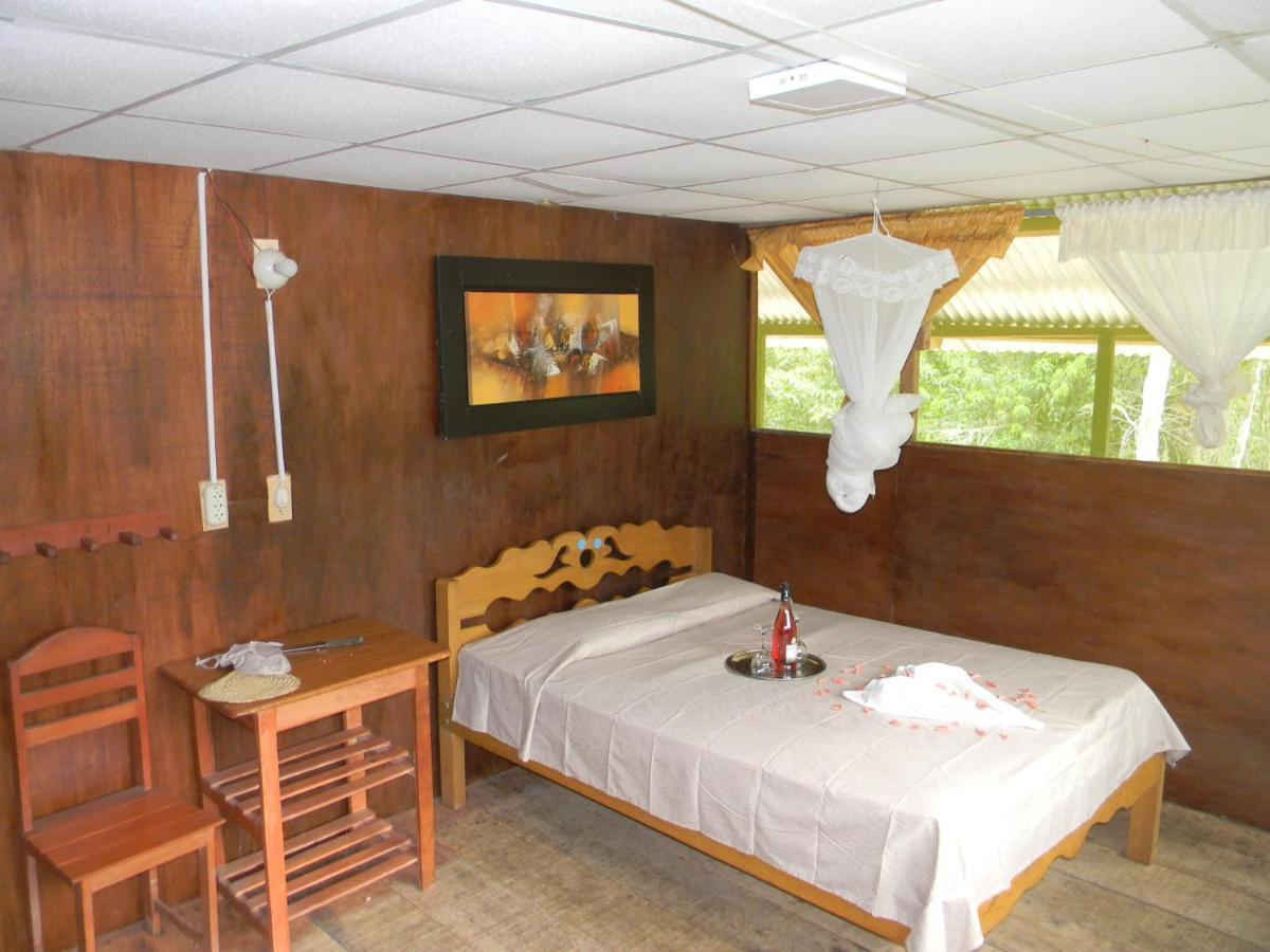 Jacamar Lodge Expeditions อีกีโตส ภายนอก รูปภาพ